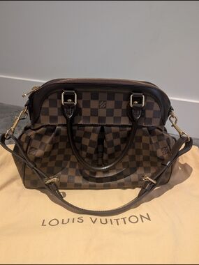 Louis Vuitton Trevi PM